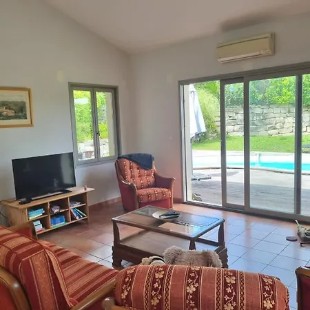 3 Bedroom With Logburner In Fabulous French Countryside * Chalais (Charente)