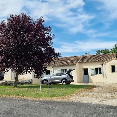 3 Bedroom With Logburner In Fabulous French Countryside Vila *