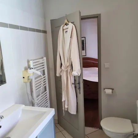 Vila 3 Bedroom With Logburner In Fabulous French Countryside *